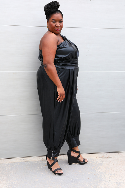 Cher_in_Black.png?v=1747943126