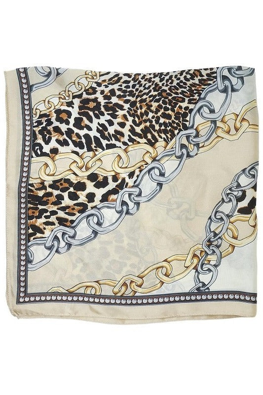 Leopard - Animal print creme colored scarf