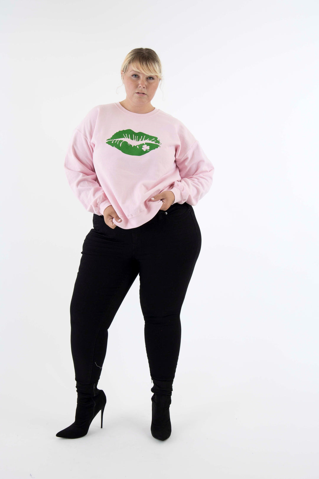 Kiss Me - Pink Sweatshirt